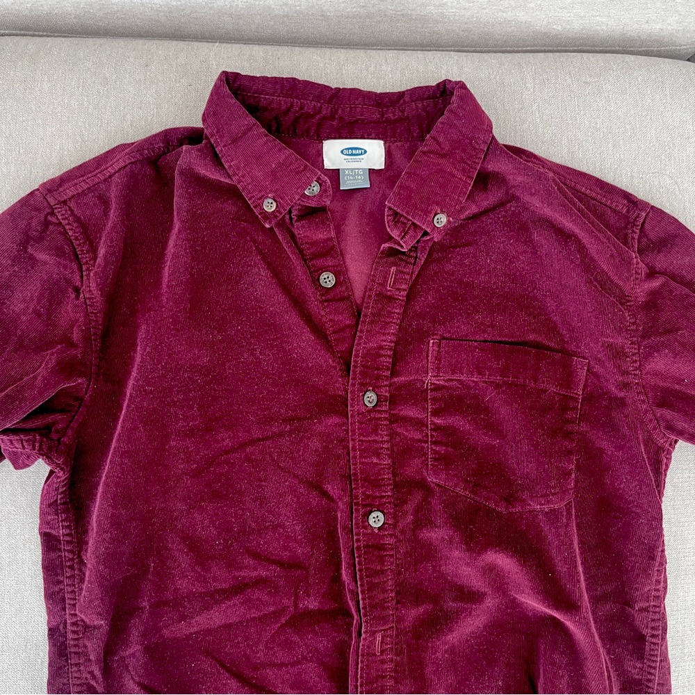 Old Navy boys corduroy button down shirt, XL